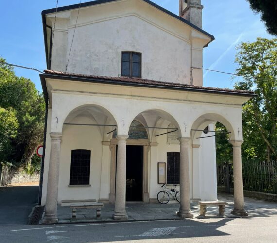 Chiesa Madonna in Campagna a Lesa: Un Luogo di Spiritualità e Bellezza